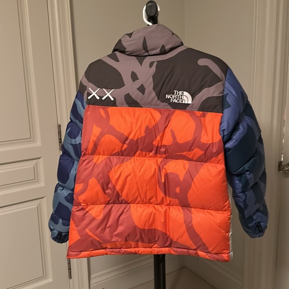 Kaws x The North Face Retro 1996 Nuptse Jacket - Picture 5 of 5
